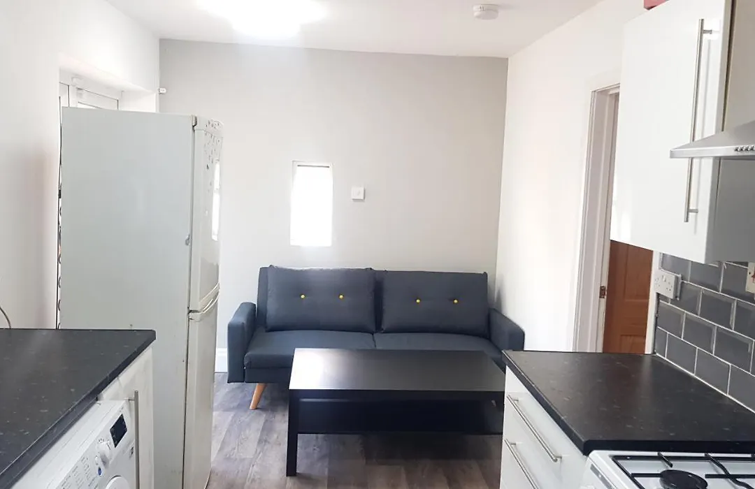 Single Bedroom In Withington M20 1 Single Bed, Rm4-1