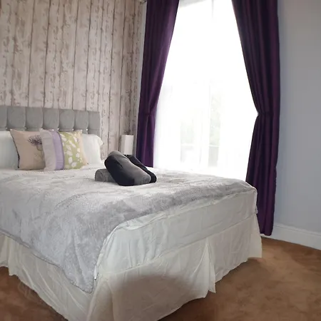 Queens Guesthouse Manchester-3