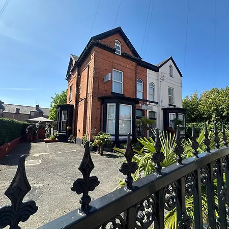 Hendham House - Near Etihad Stadium, Coop Live Arena, Ao Arena, Piccadilly Train Station & Manchester City Centre-3